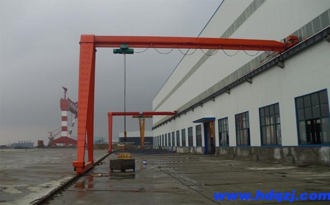 BMH型電動葫蘆半門式起重機(jī)